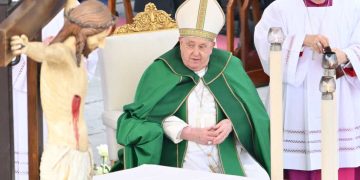 Pope Francis celebrates the mass for the Jubilee of the Armed Forces at St. Peter's square in the Vatican on February 9, 2025. (Photo by Alberto PIZZOLI / AFP) (Photo by ALBERTO PIZZOLI/AFP via Getty Images)